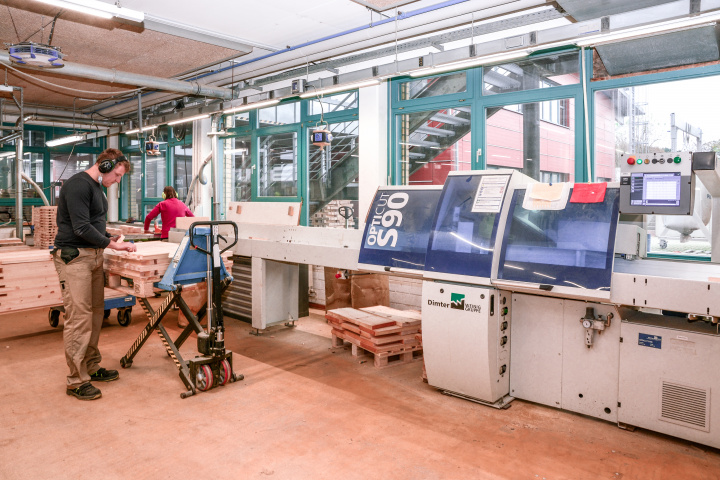 Tischlerei/Holzmontage